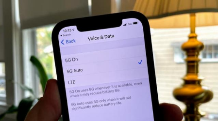 包河苹果手机维修分享iPhone 12如何打开或关闭5G网络 